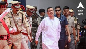 Suvendu Adhikari: সরকারি চাকরির আবেদনের জন্য বয়সের ঊর্ধ্বসীমা এক লাফে বেড়ে গেল! বড় ঘোষণা মুখ্যমন্ত্রীর