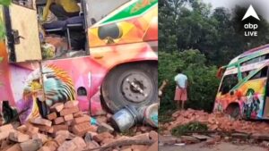 Nabadwip-Mayapur Bus: নিয়ন্ত্রণ হারিয়ে বাড়িতে ধাক্কা পুণ্যার্থীভর্তি বাস, নবদ্বীপ-মায়াপুরে ভয়ঙ্কর দুর্ঘটনা